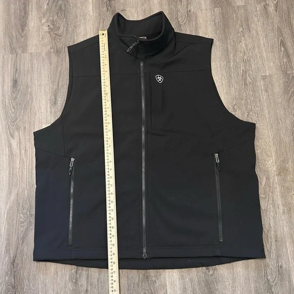 Ariat Logo 2.0 Softshel Vest Black Men’s Sz 2XL Zip Up Western Cowboy Water - Picture 6 of 12